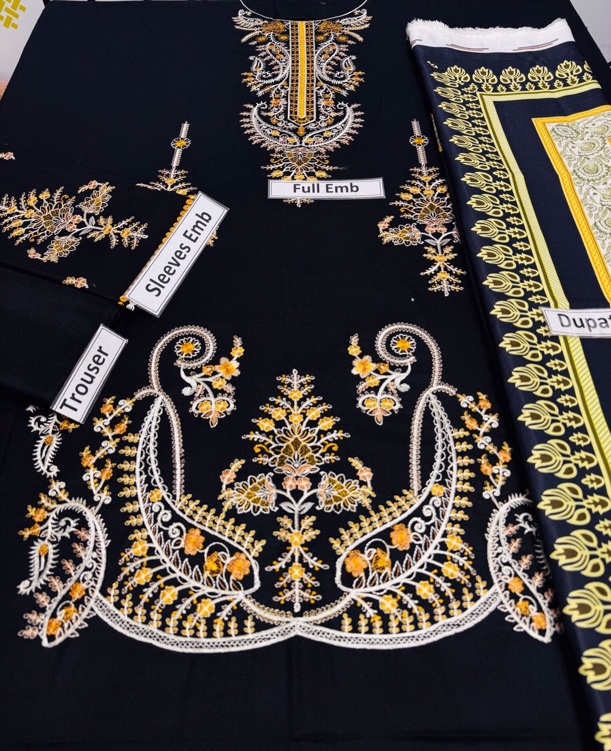 Elegant Dhanak Emb 3Pcs