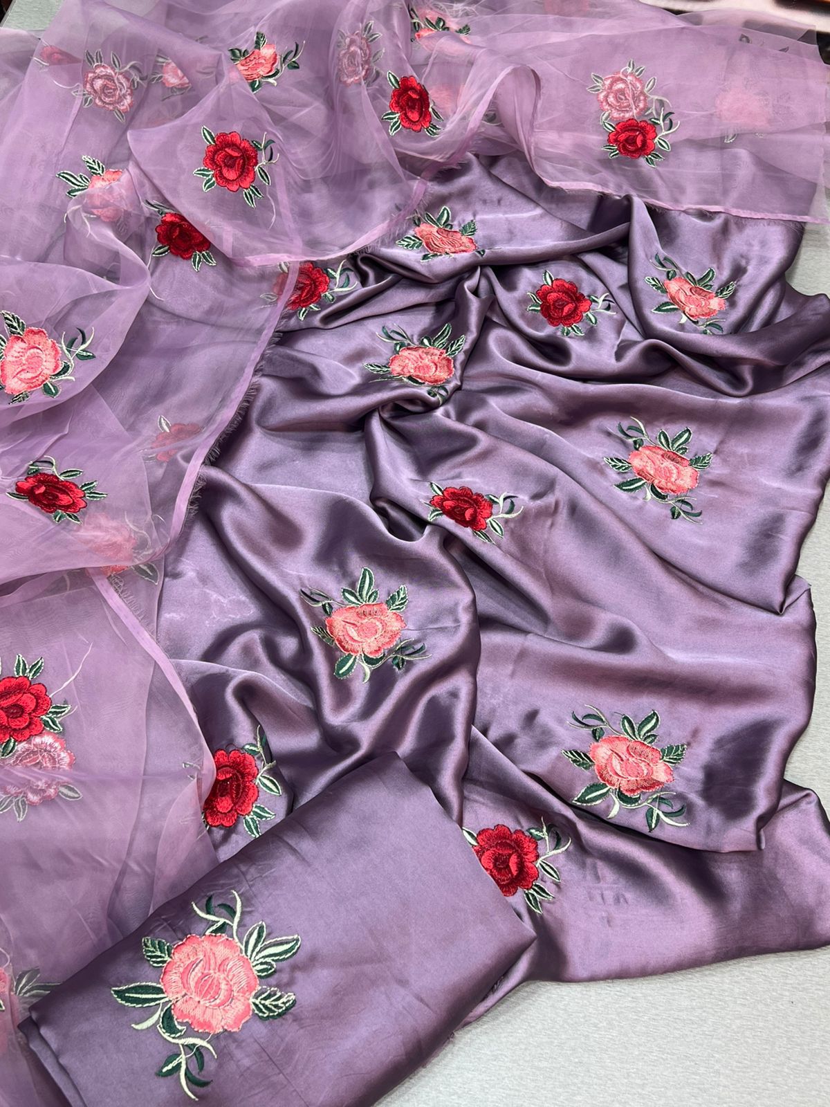 Elegant embroidered 3PC