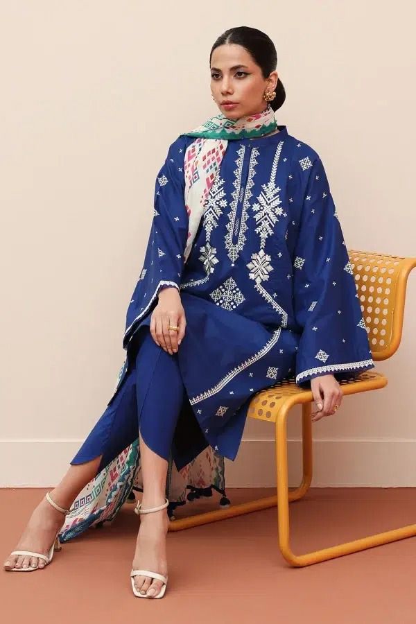 Elegant Embroidery 3PC