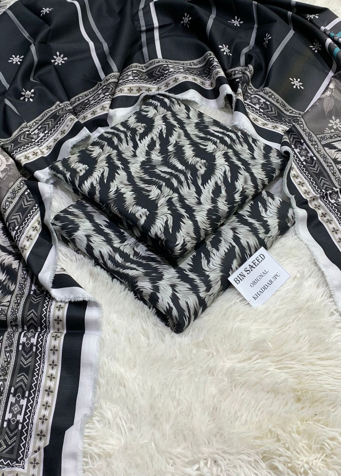 Elegant khaddar Digital printed 3pcs