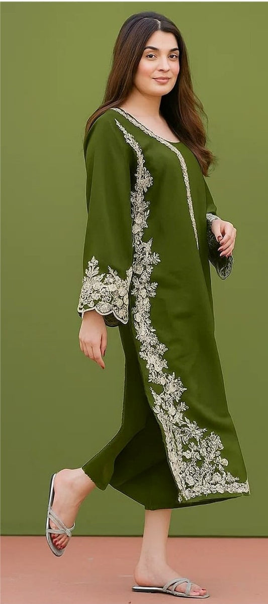 Elegant Embriodery 2PC