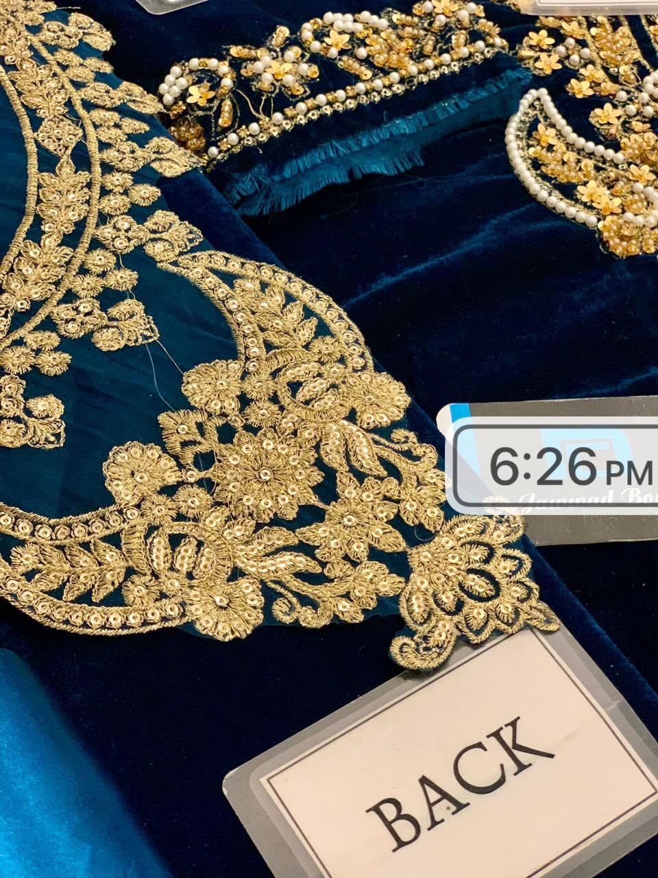 Elegant Emnriodered 3PC