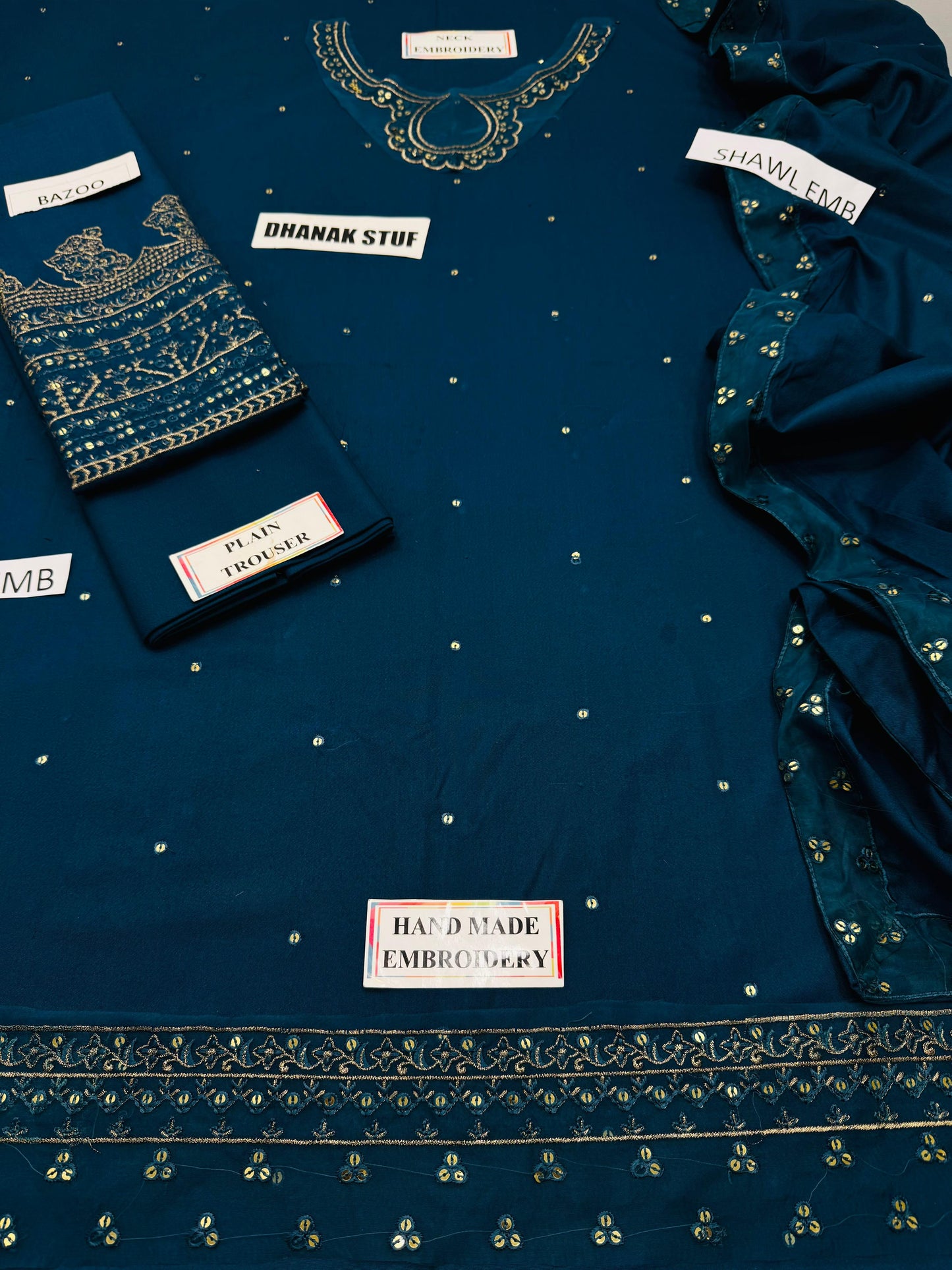 Elegant embroidery 3pcs