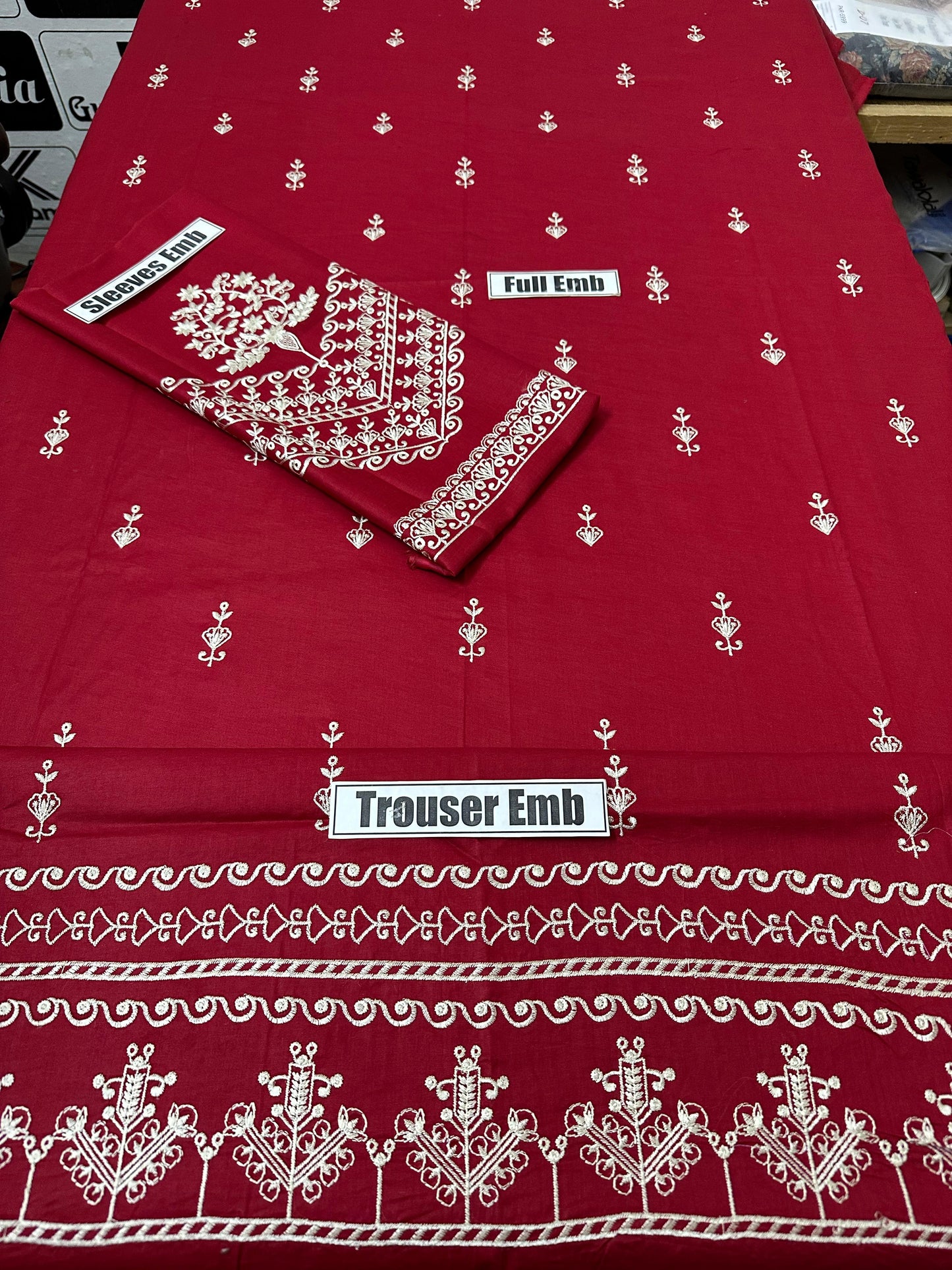 Elegant Embriodery 2PC