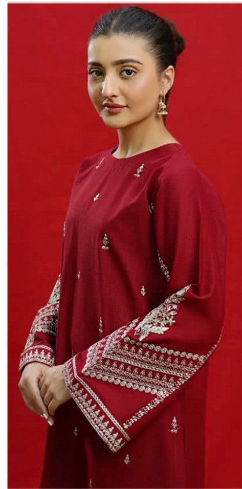 Elegant Embriodery 2PC