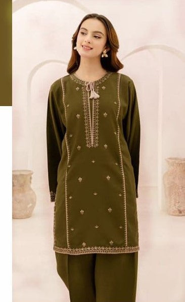 Elegant embroidery 2pcs